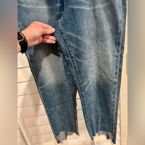 NWT Blank NYC Cinderella Story Blue Denim Distressed Hem Straight Leg Jean SZ 31 - Picture 8 of 15